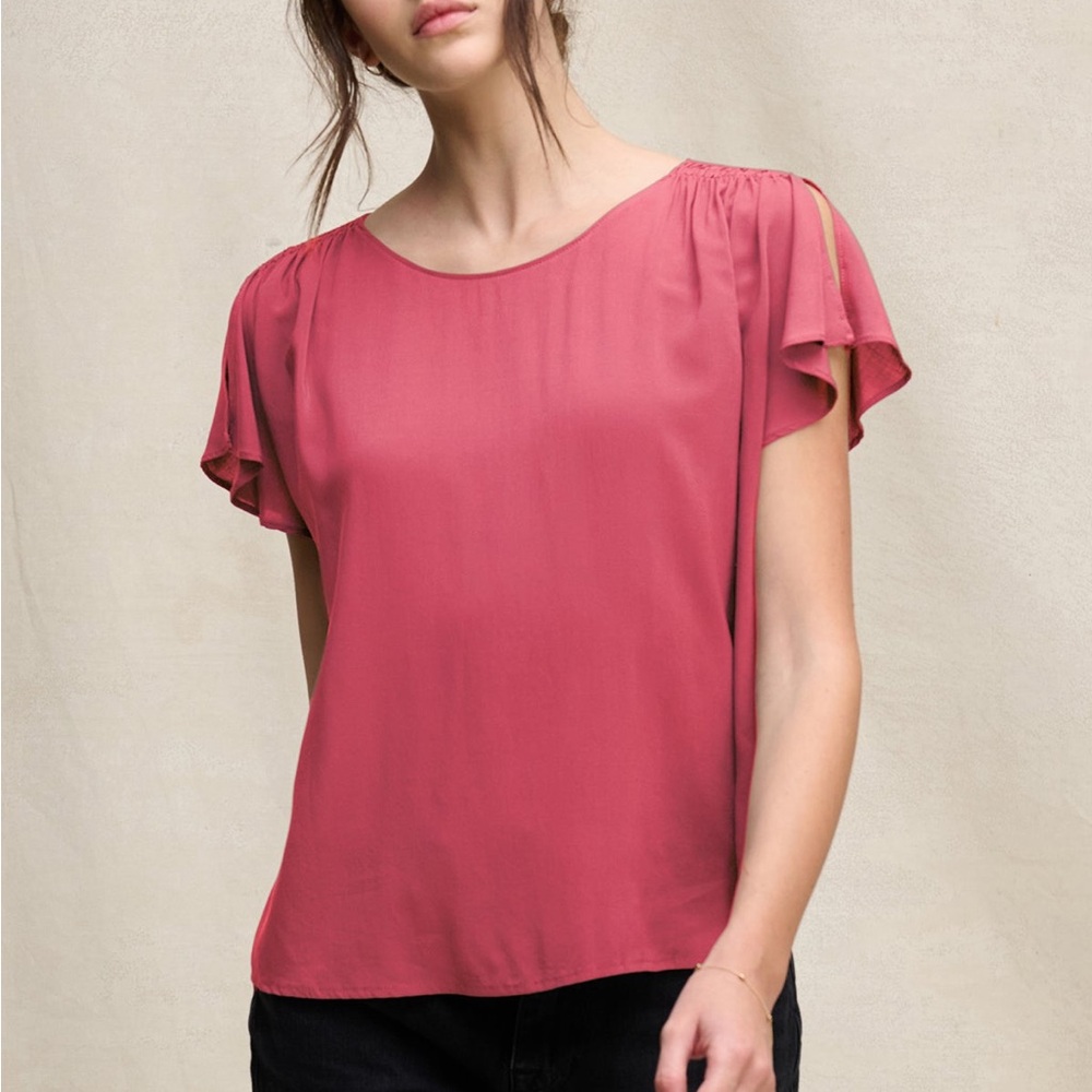 $129 NWT Velvet by Graham & Spencer “Marcel” Blouse in Garnet Sz Small